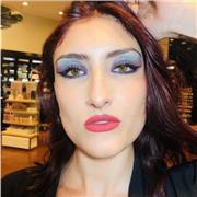 Maquilladora profesional, con experiencia en eventos y de forma particular. Puedes aprender técnicas de auto maquillaje y tips en base a las necesidades de tu piel y tipo de rostro